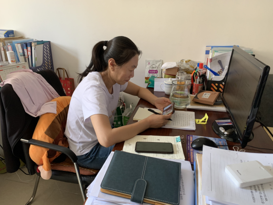 尊龙凯时组织全体干部集中学习《民法典》