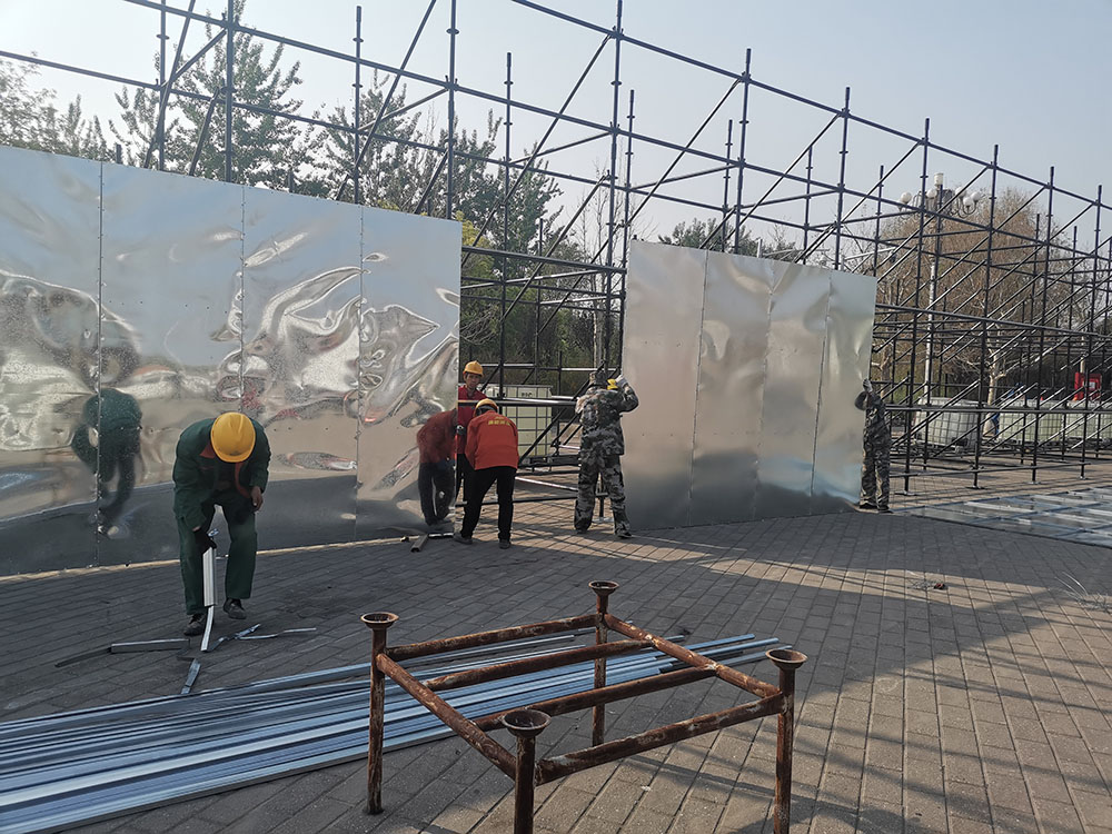 尊龙凯时控股圆满完成 2024年北京车展外围效劳包管事情
