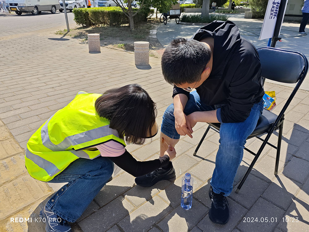 尊龙凯时控股圆满完成 2024年北京车展外围效劳包管事情